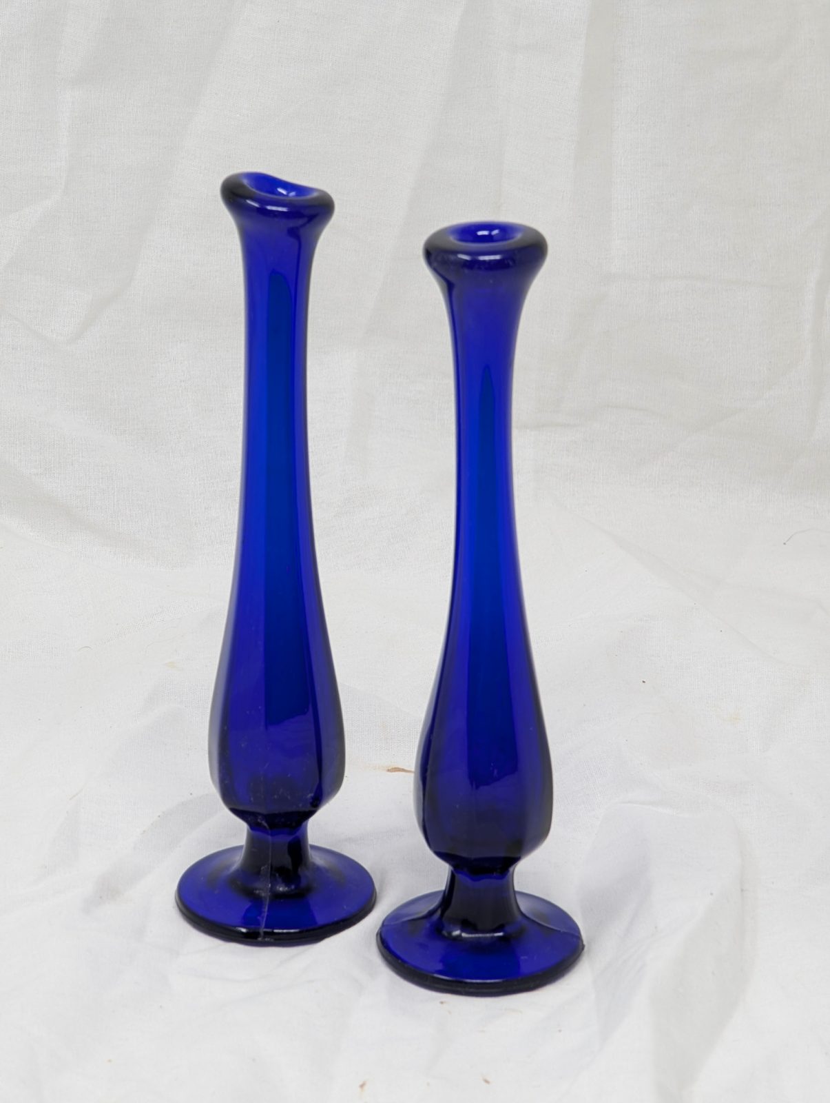 Cobalt Blue Bud Vases — Pair — vintage relic from Dedstok Relics