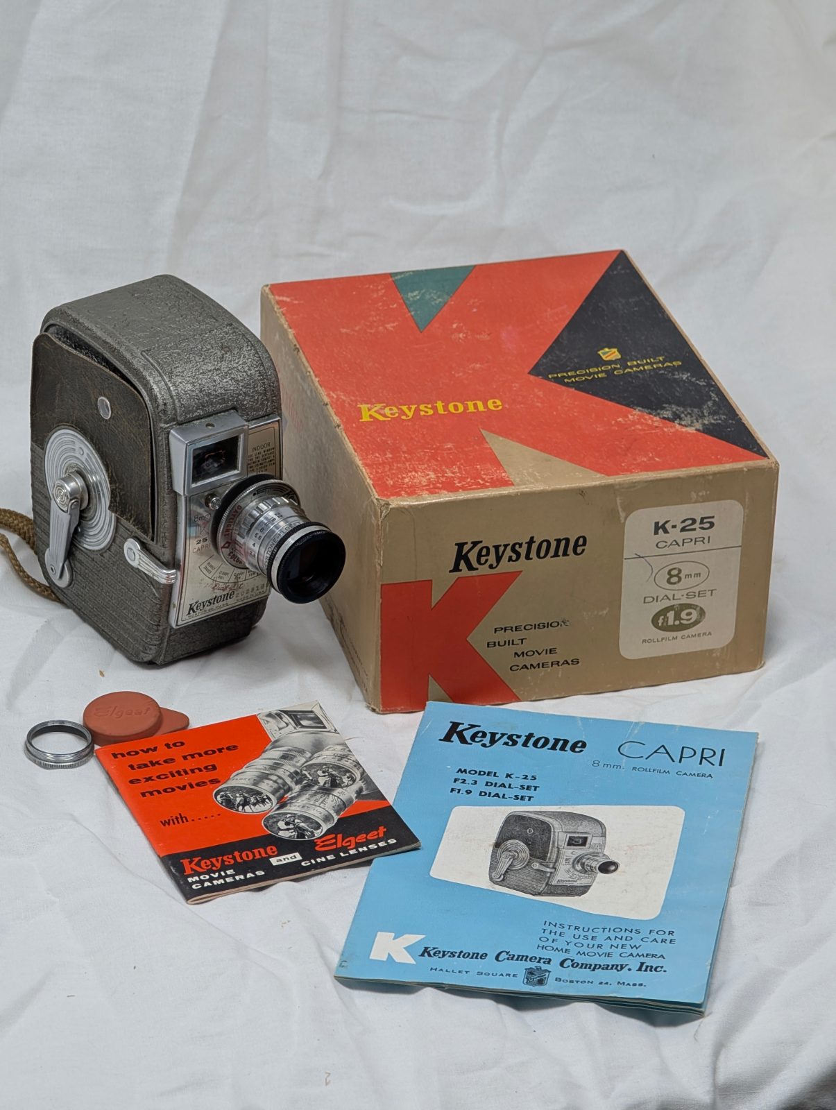 Keystone Capri K-25 8mm Movie Camera Kit — vintage relic from Dedstok Relics