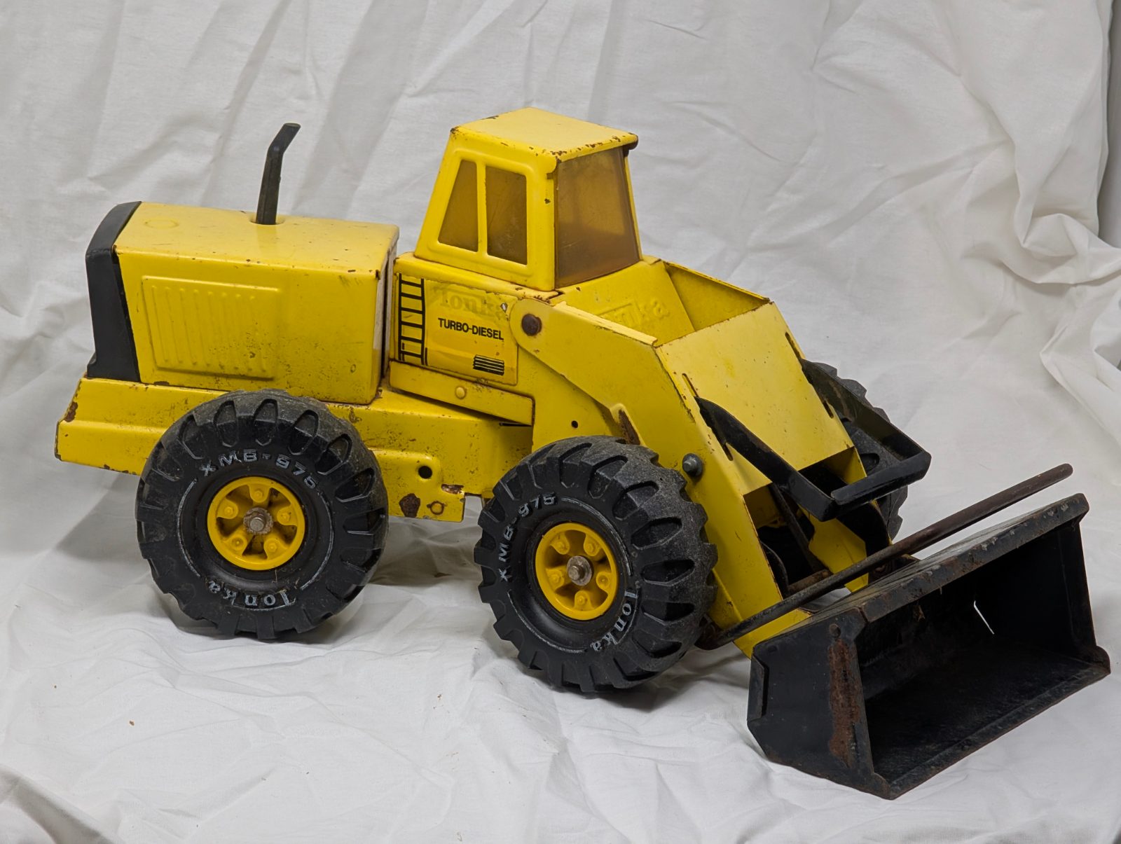 Vintage Tonka Turbo-Diesel XMB-975 Front Loader — vintage relic from Dedstok Relics